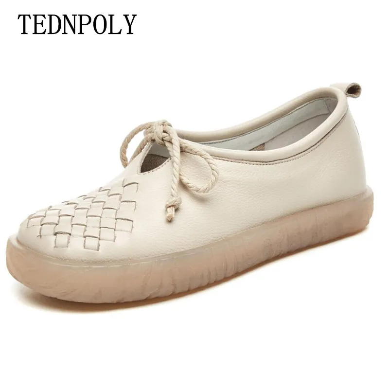 

Spring Autumn hot new leather handmade soft bottom comfortable casual shoes fashion trend woven round head flat women's shoes
