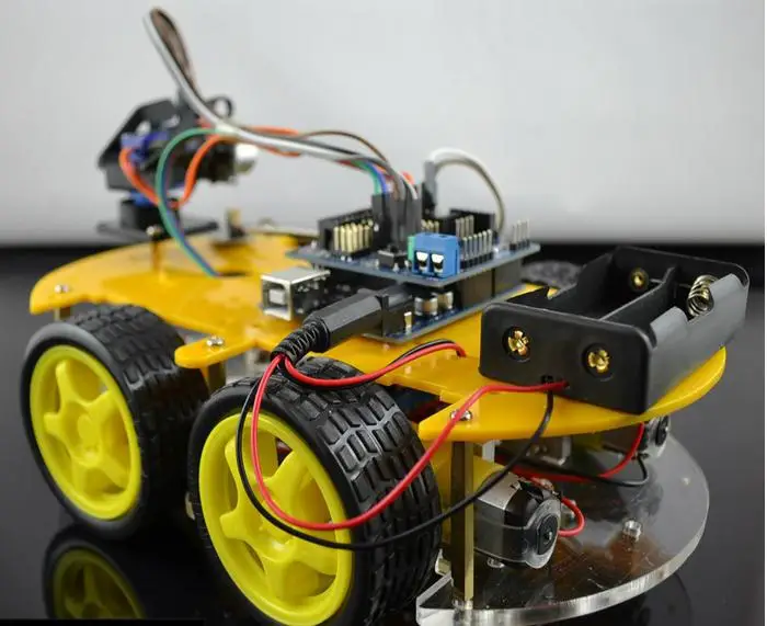 

multi-function Smart Car Kit Bluetooth Chassis suit Tracking Compatible UNO R3 DIY RC Electronic toy robot
