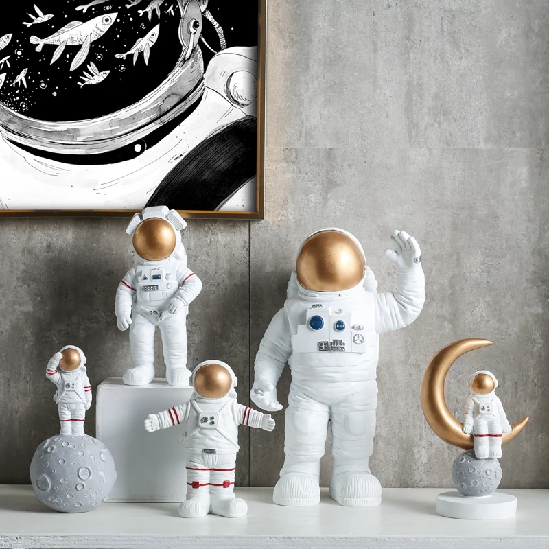 Creative Lovely Modern Astronaut Miniatures Figurine Resin Craft Home Garden fashion tabletop Furnishing articles wedding decor