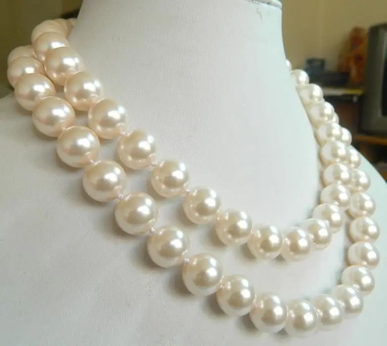 

Free Shipping Beautiful AAA 12mm Natural South Sea Shell "pearls Necklace 36