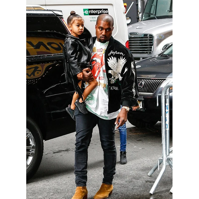 Kanye West Black Embroidery Jacket Men Vintage Skull Floral Mens Jackets and Coats Japanese Streetwear Hip Hop Bomber Jackets Kanye West Black Embroidery Jacket Men Vintage Skull Floral Mens Jackets and Coats Japanese Streetwear Hip Hop Bomber Jackets