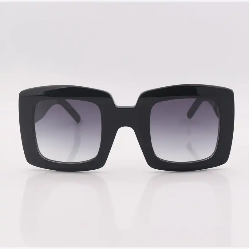 french classic trendy brand designer vintage gradien