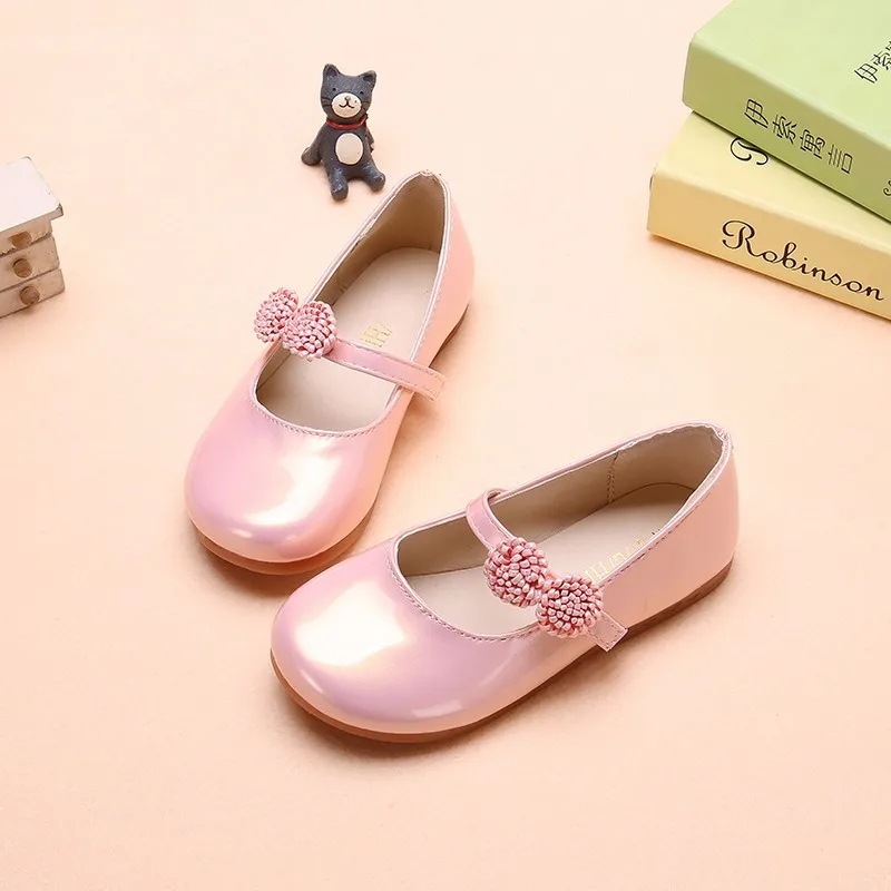 Autumn NEW children's leather shoes Girl flowers Princess Shoes Spring Autumn elegant student Dance Wedding Party Shoes