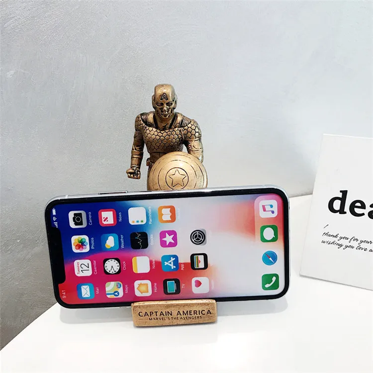 

Marvel Phone Holder Stand For Captain America Avenger Office Desktop Phone Mount For Iphone Samsung Iron Man Tablet Stand
