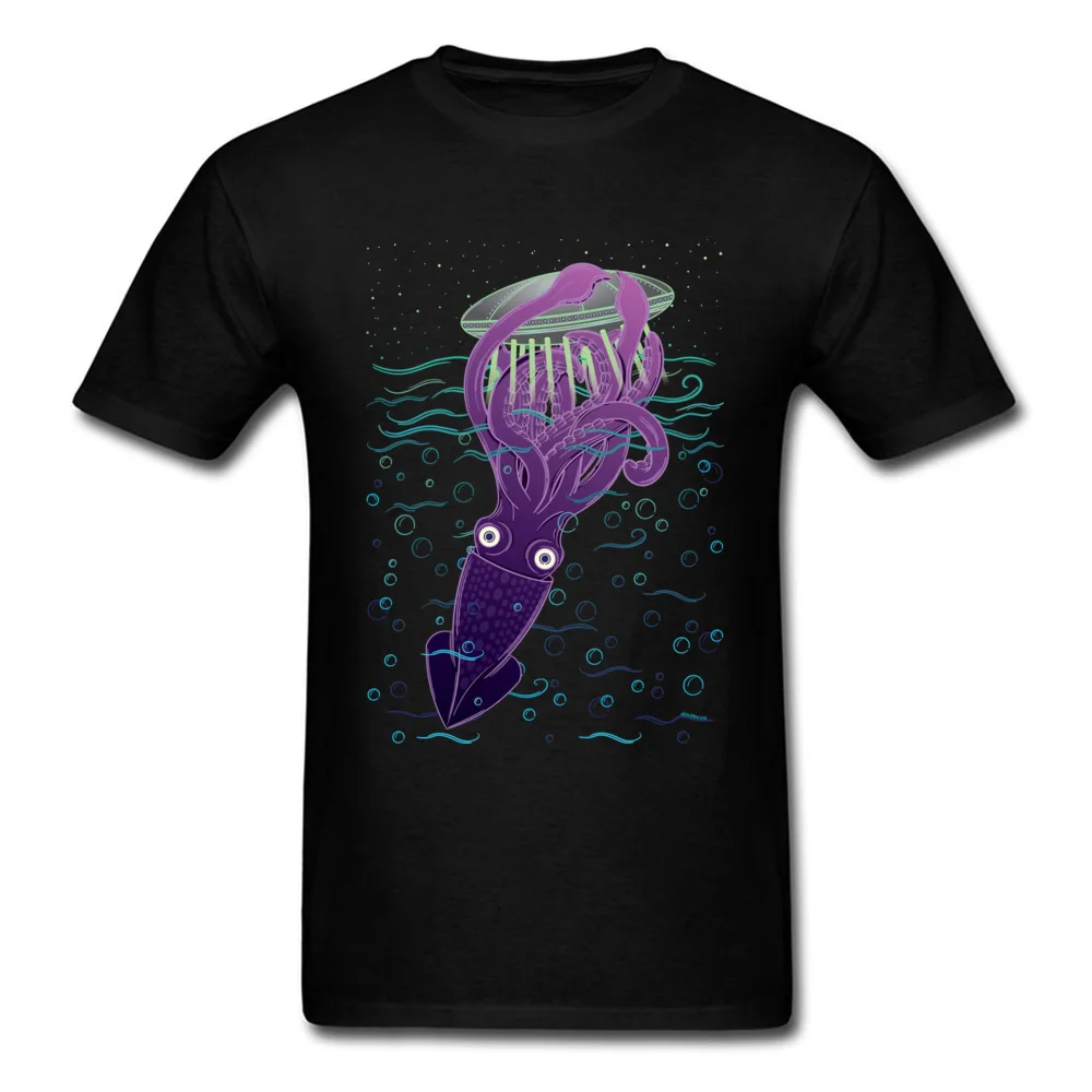 2018 Discount Men's T Shirt Giant Squid Vs. UFO Summer Tops Shirt 100% Cotton Fabric Short Sleeve Print T Shirt O Neck Giant Squid Vs. UFO black