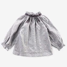 Рубашки для девочек корейские весенне-осенние Рубашки из хлопка с длинными рукавами белого и серого цвета детские рубашки с воротником-бабочкой для девочек