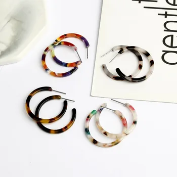 

2019 New Fashion Leopard Grain Multi-Color Big Hook Acrylic Earrings Special Design Semicircle Resin Drop Earring