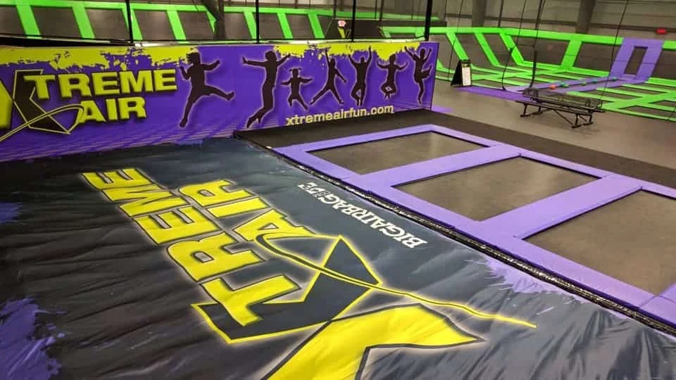 trampoline-park-airbag
