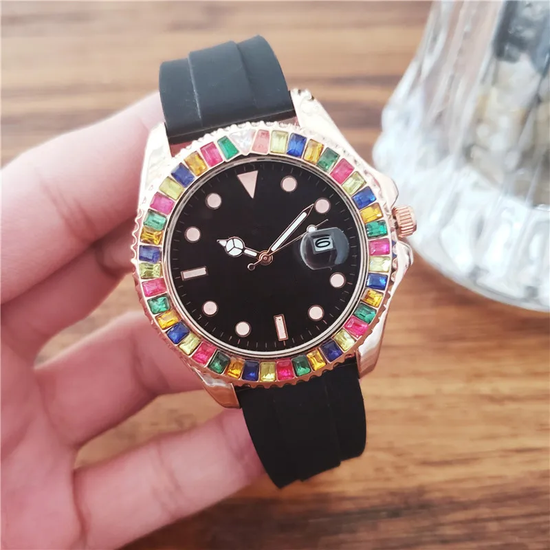 

2019 Brand Color Diamond Bracelet Casual Quartz Watch Men's Rubber Belt Dress Watch Relogio Feminino Men's Watch Hot Sale