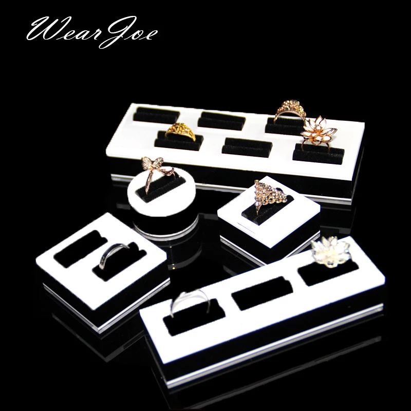 Quality Jewelry Rings Display Holder Wedding Engagemnet Rings Stand Organizer Round Rectangle Block White Acrylic & Black Velvet