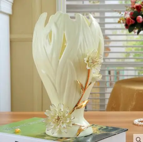 Seni Klasik Berongga Keramik Vas Bunga Cantik Timbul Vas Fashion