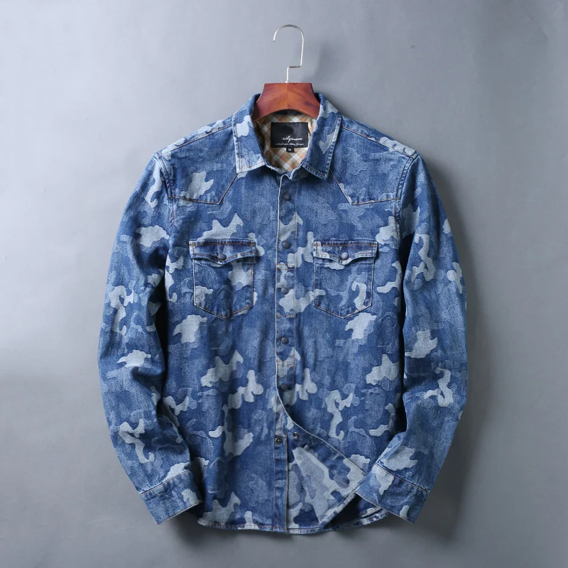 

Spring men fashion slim water wash single breasted long sleeve camouflage denim shirt male trendy military style outerwear