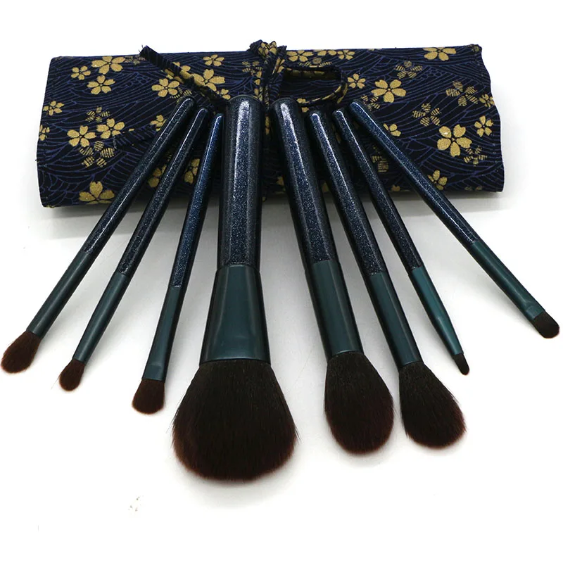 

Professional 8 Pcs Wooden Makeup Brushes Set With Bag For Beauty Cosmetic Tools Kit Powder Eyeshadow Eyebrow Eyeliner Brushes