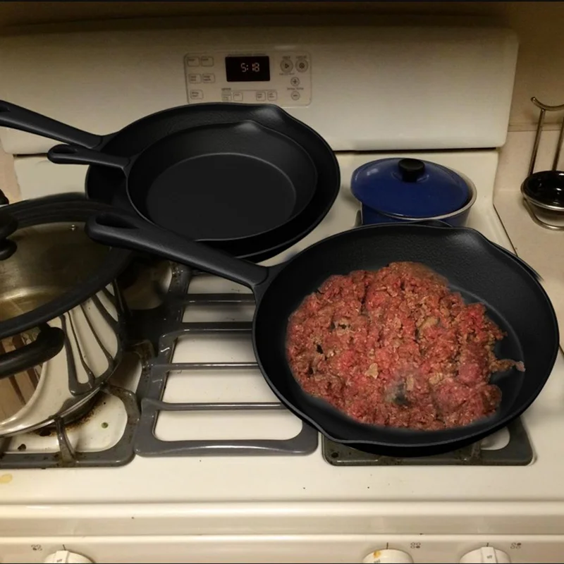 cast iron pan 2