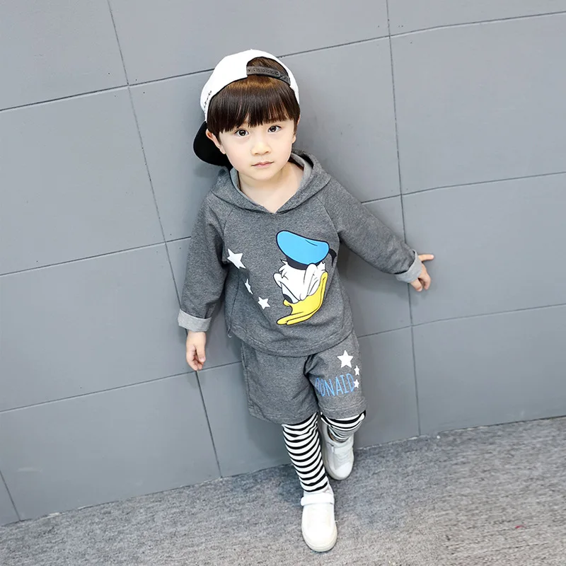 

Anlencool children's Sportswear suit 2018 spring new Korean version boy Donald Duck hooded two piece children's clothing set