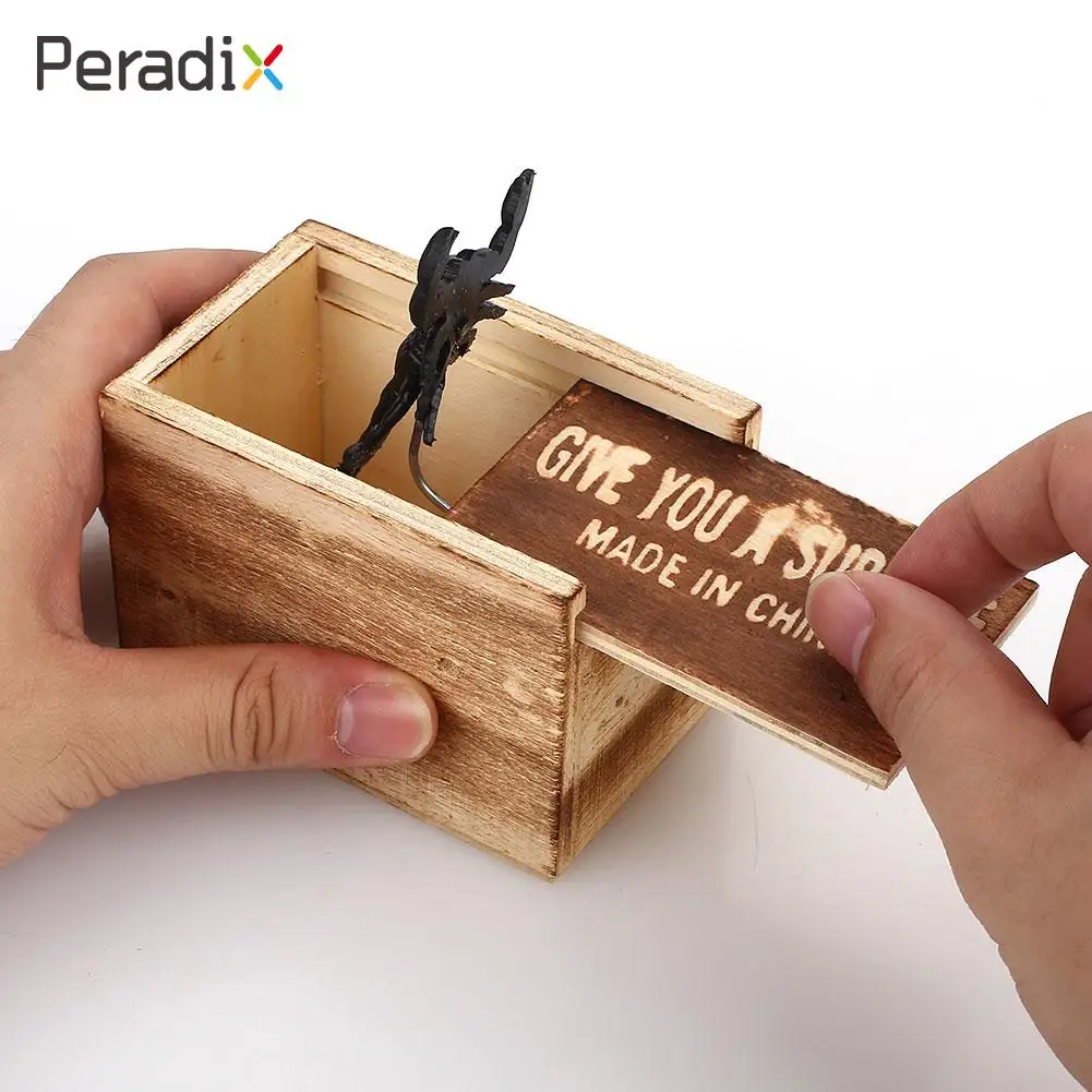 

Shock Scared Wooden Box Tricky Toy Novelty Funny Whole Person Toy Wooden Animal Toy Trick Shocking Joke