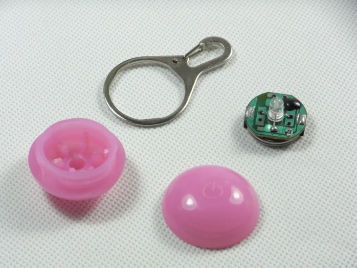 LED    (49)