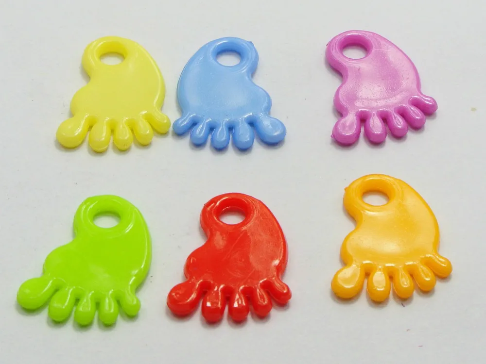 200 Mixed Colour Plastic Cute Foot Charms Pendantsin Beads from Jewelry & Accessories on