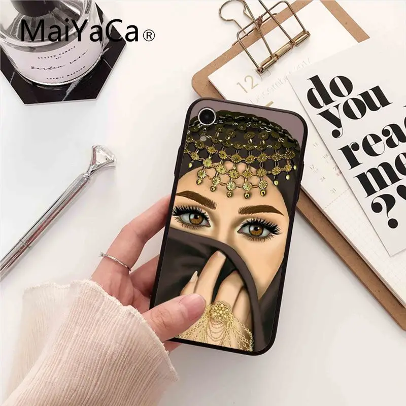 Muslim Islamic Gril Eyes 
