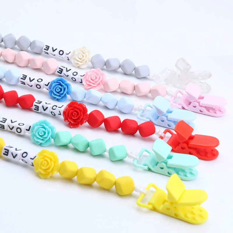 

LOVE Baby Pacifier Chain Clip Flower Dummy Plastic Pacifier Clips Nipple Holder for Infant Feeding Baby Accessories