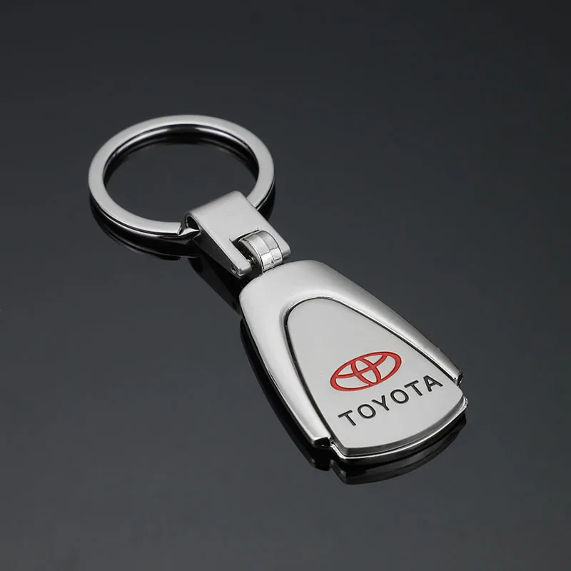

Keychain TOYOTA car logo metal keychain creative trapezoid advertising waist hanging key ring chain pendant Key chain