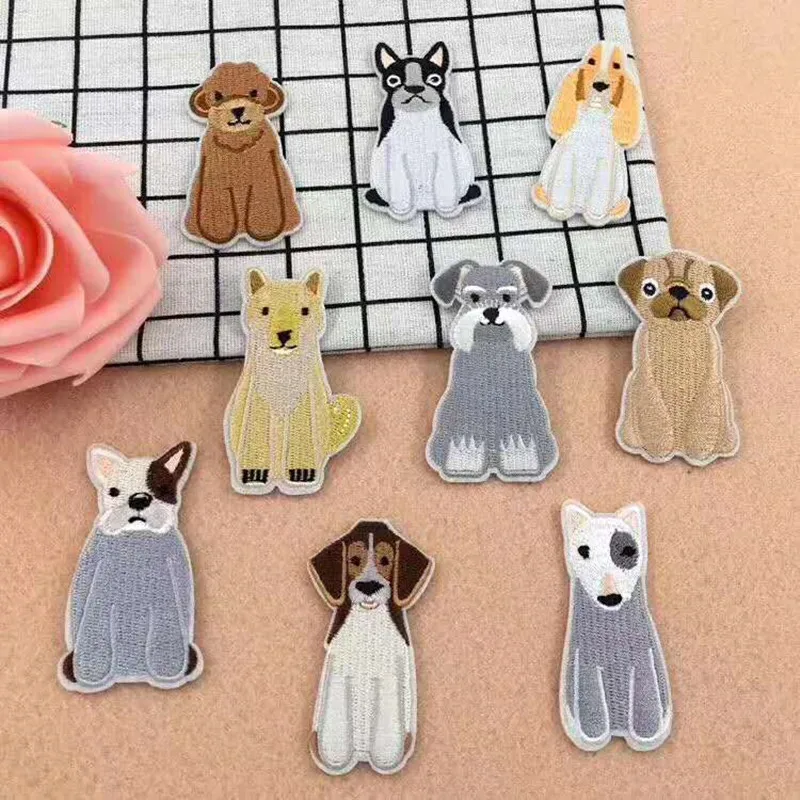 

1pcs Animal Patch for Clothing Iron on Embroidered Sew Applique Cute Patch Fabric Badge Garment DIY Apparel Accessories