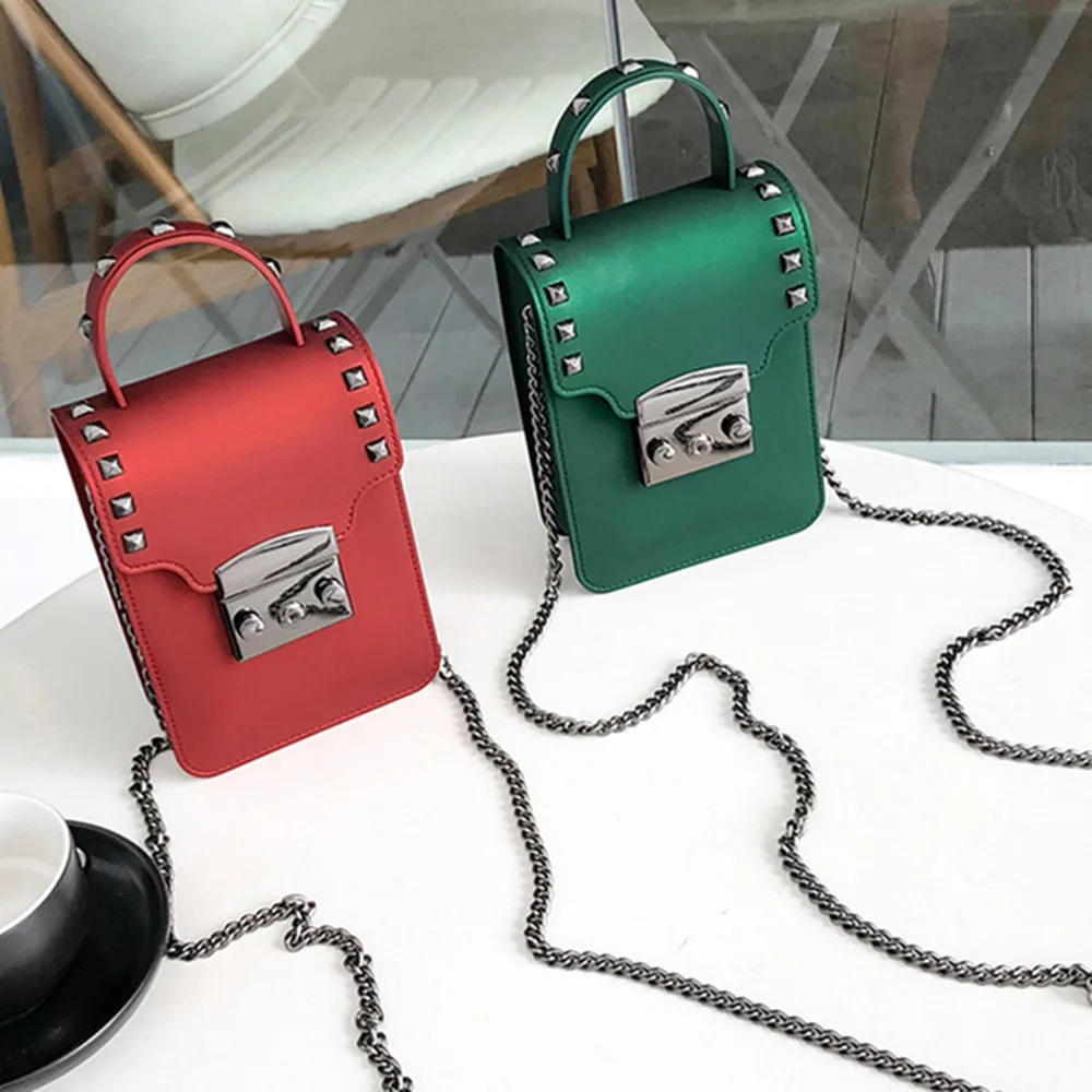 

2019 casual New women's rivet crossbody bag mini pvc jelly bag shoulder mobile phone bag Famose Brand girl fashion handbag