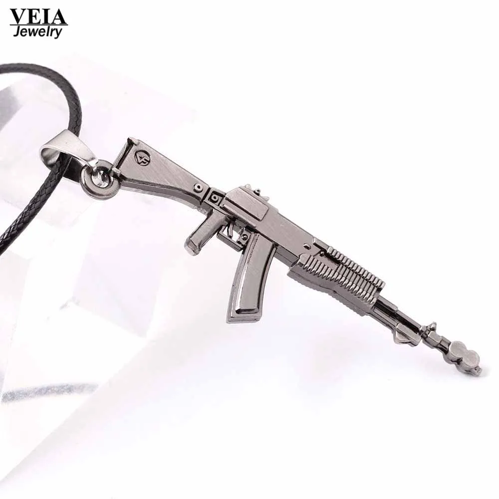 

CSGO AMW AK47 Weapon Metal Necklaces For Men Best Friends Cross Fire Counter Strike CS GO Anime Games Gun Neckless