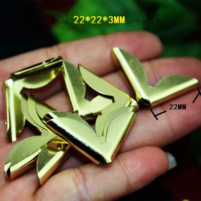 Yellow-Book-Scrapbooking-Albums-Menus-Corner-Protectors-Metal-Corners-For-Books-Antique-Protector-22mm-10PCs (1)