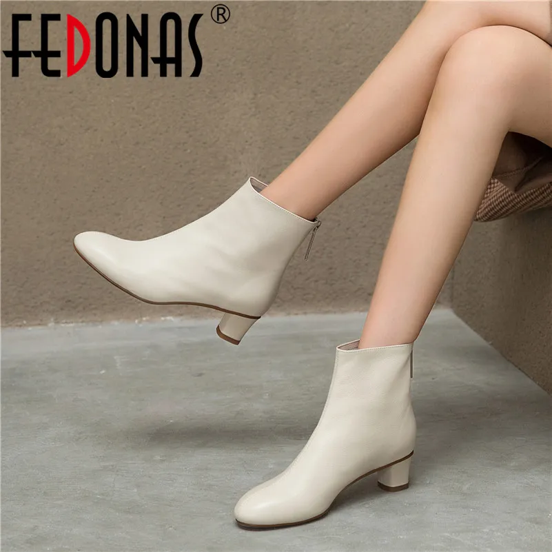 

FEDONAS Top Quality Solid Genuine Leather Women Ankle Boots 2019 Spring Autumn New Round Toe Strange Style Basic Chelsea Boots