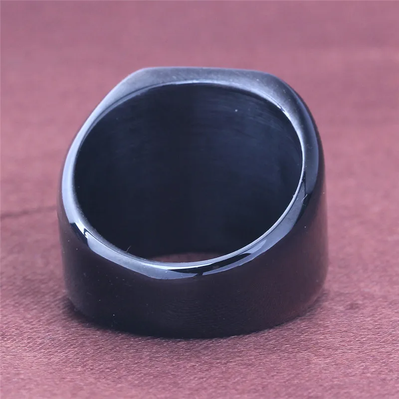 3962264928_402130531