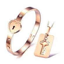 Un Amante Pareja Love Lock Corazón Pulseras Brazaletes Sistemas de La Joyería de Acero Inoxidable Collar Colgante de Parejas Clave