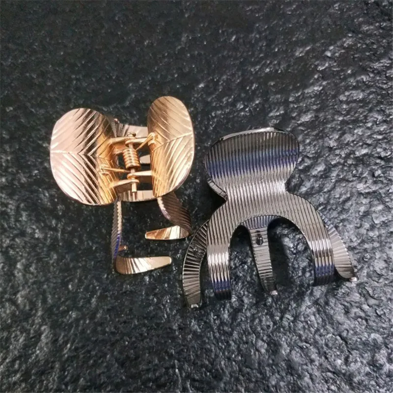1555921128(1)