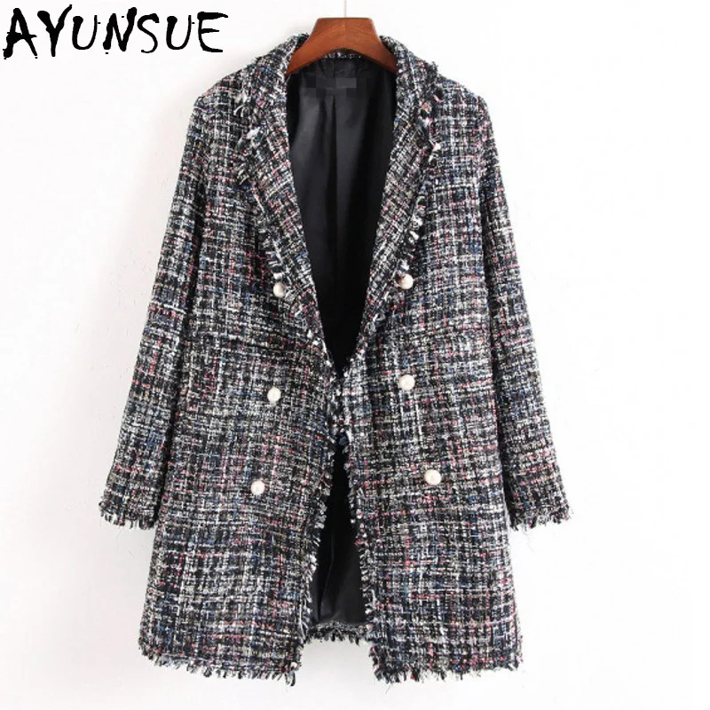 

AYUNSUE European 2019 Autumn Winter Women Woolen Coats Pearl Decoration Loose Plaid Female Blazer Vintage Tassel Overcoat L2054