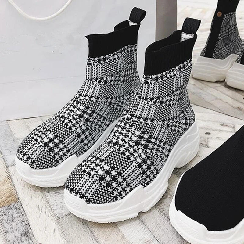 

New Women Sock Boots Round Toe Elastic short Boots Slip On Platform Wedges Ankle Boots Women Botas Kniting Shoes tenis feminino