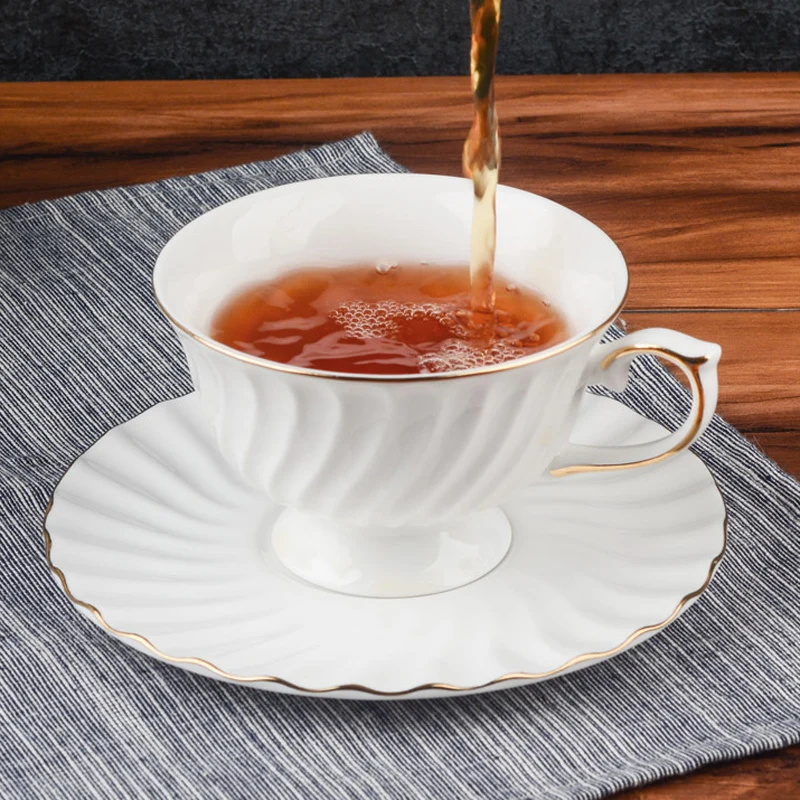 200ml White Ceramic Coffee Cup Teacup Set with Spoon Porcelain Tea Cup & Saucer Classic Royal Black Tea Cup Set Drinkware Gifts (6)