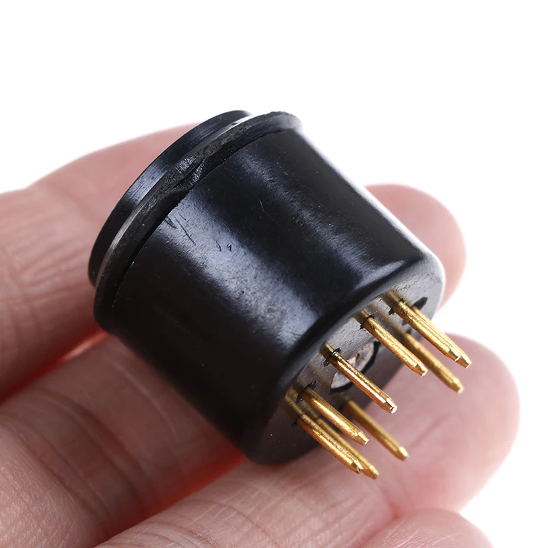 - USA SELLER NEW 9 PIN TUBE SOCKET SAVER - 1x 12AX7 EL84 12AU7 5751 12AT7 etc