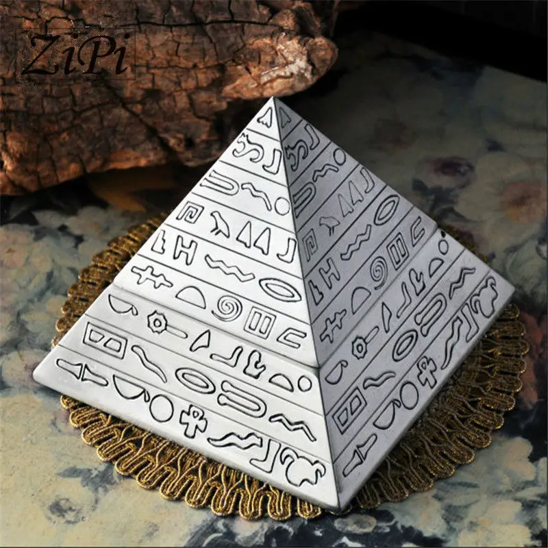 

New Classic retro Egyptian metal carving pyramid creative fashion decoration ashtray home living room ornaments gifts