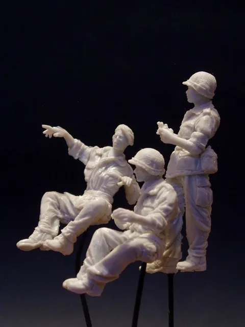 

AE 35017 1/35 Post-war French Foreign Legion Jeep Crew Indochina War