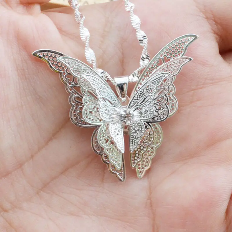 1Pc Womens Silver Crystal 3D Butterfly Pendants Luxury Crystal Charm Lady DIY Necklace Bracelet Pendant Fashion Jewelry Gift