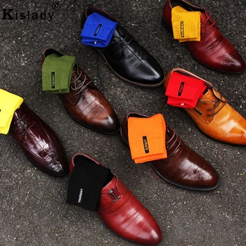 

2019 Winter Fashion Men's Harajuku Colorful Week Fuzzy Socks Fall Tube Luxury Socks Cool Crazy Socks Long Funny Socks Streetwear