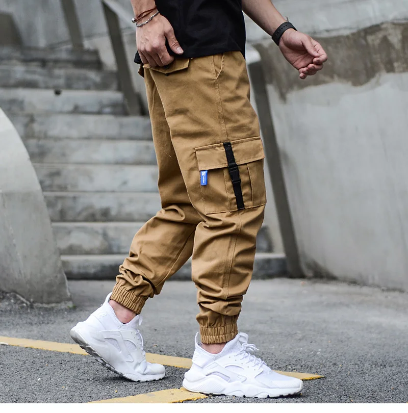 khaki jeans mens outfit