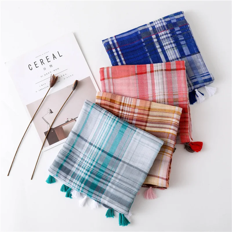 

Ladies Fashion Cross Plaid Tassel Viscose Shawl Scarf Autumn Brand Designer Hijabs and Wrap Pashmina Stole Muslim Hijab 180*90Cm