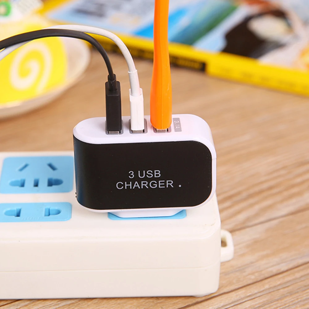Универсальное сетевое зарядное устройство с 3 портами USB АБС огнестойкий