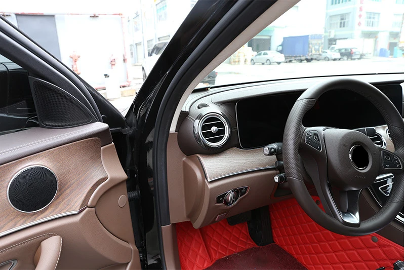 2 шт. углеродного волокна ABS Материал автомобиля кондиционер стикер для Mercedes Benz AMG 16-18 E W213 E200 E300 класса