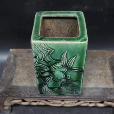 

The five generation of wood and kiln carving, carving, longevity, peach, pen, stationery, ornaments, antique porcelain.