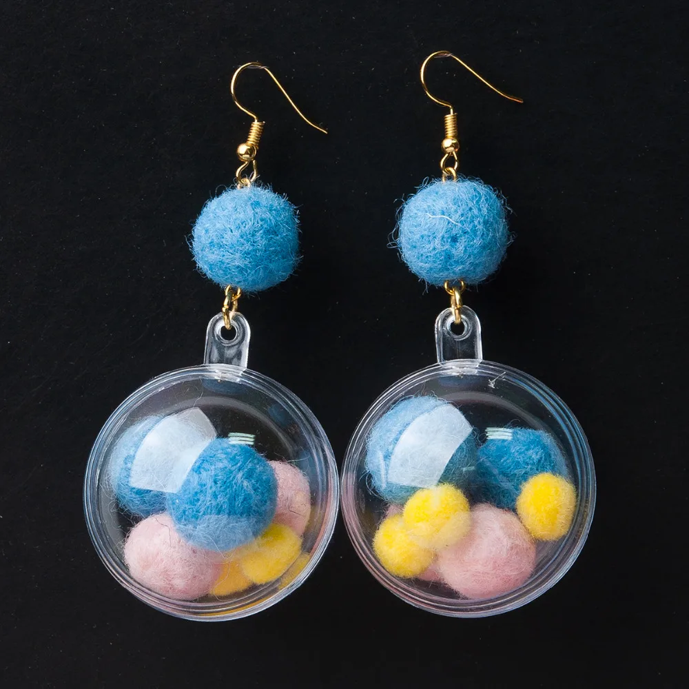 8SEASONS Handmade Plastic Earrings Gold Color Multicolor Pom Pom Ball