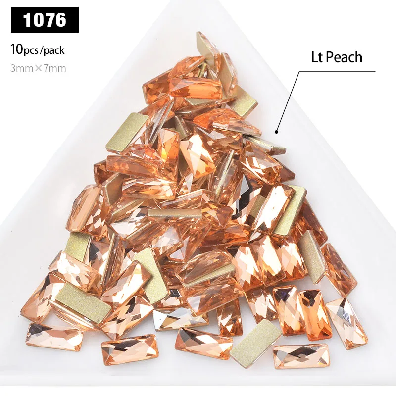 1076