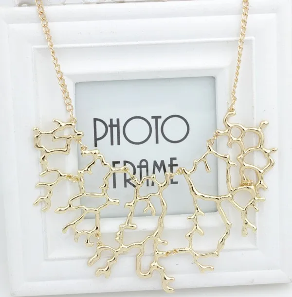 2048640666_1950307735