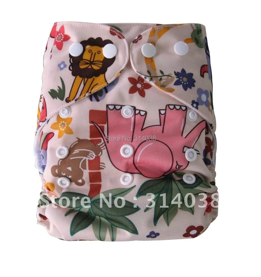 

Risunny baby brand promotional now on sales for xmas Print color diaper quality
